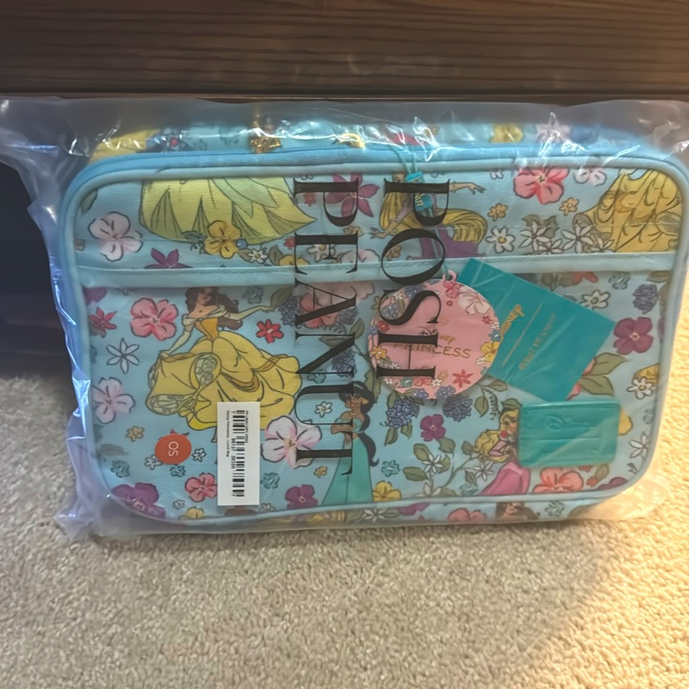 Posh Peanut Disney Princess Lunchbox